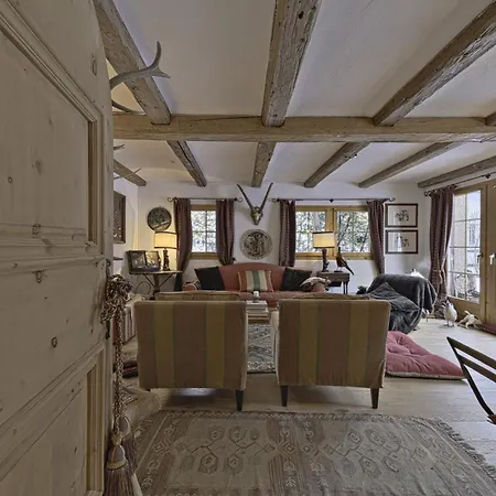 Apartment Chesa Brunzigna - *